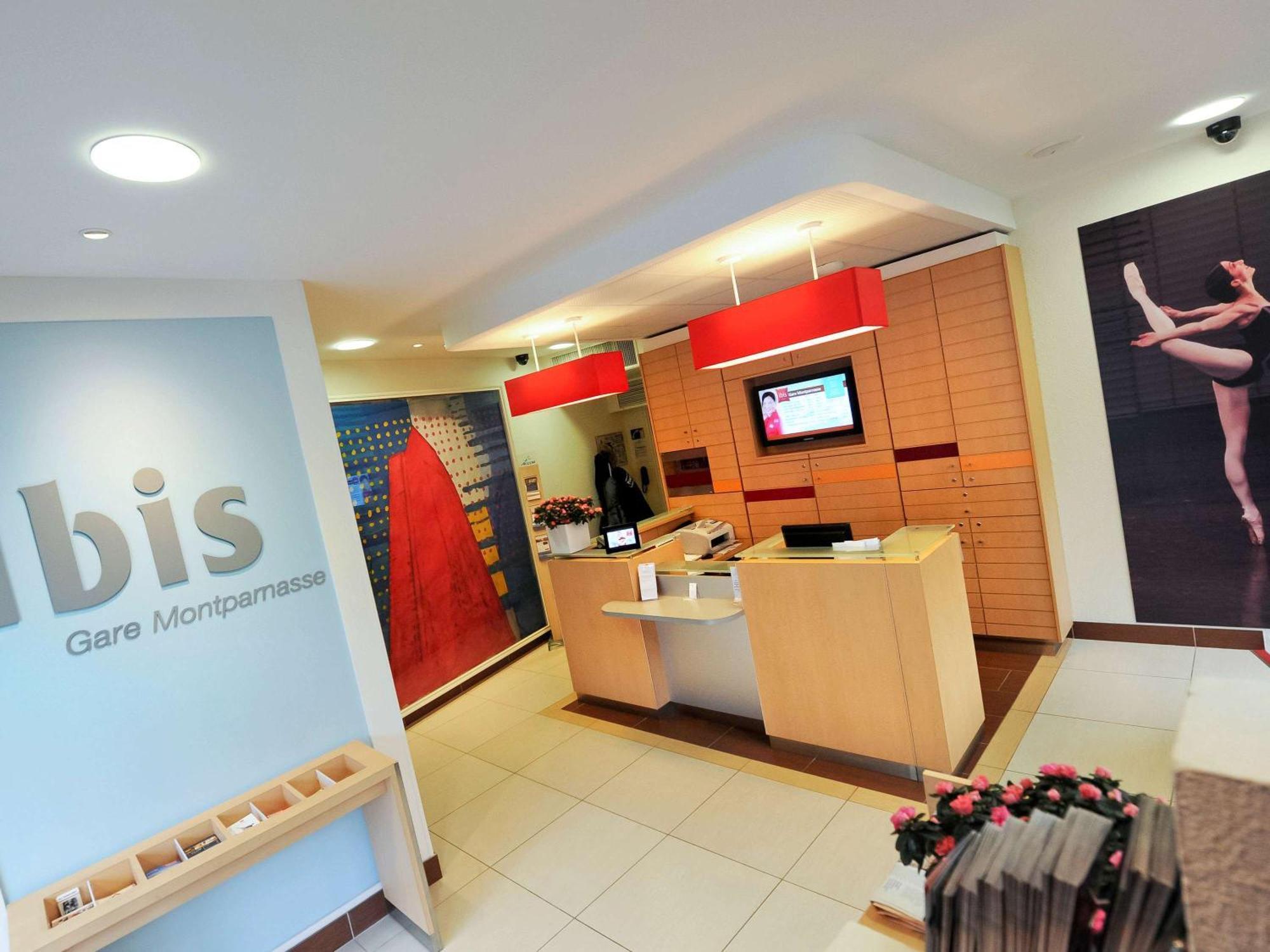 Ibis Paris Gare Montparnasse 15Eme Hotel Екстериор снимка